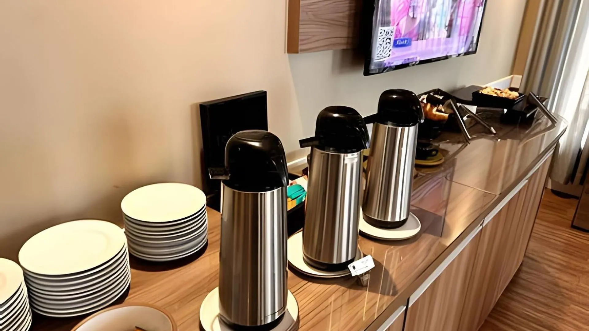 Flats Em Moema: Metro, Wifi, Ar E Manobrista Apartment Sao Paulo Brazil