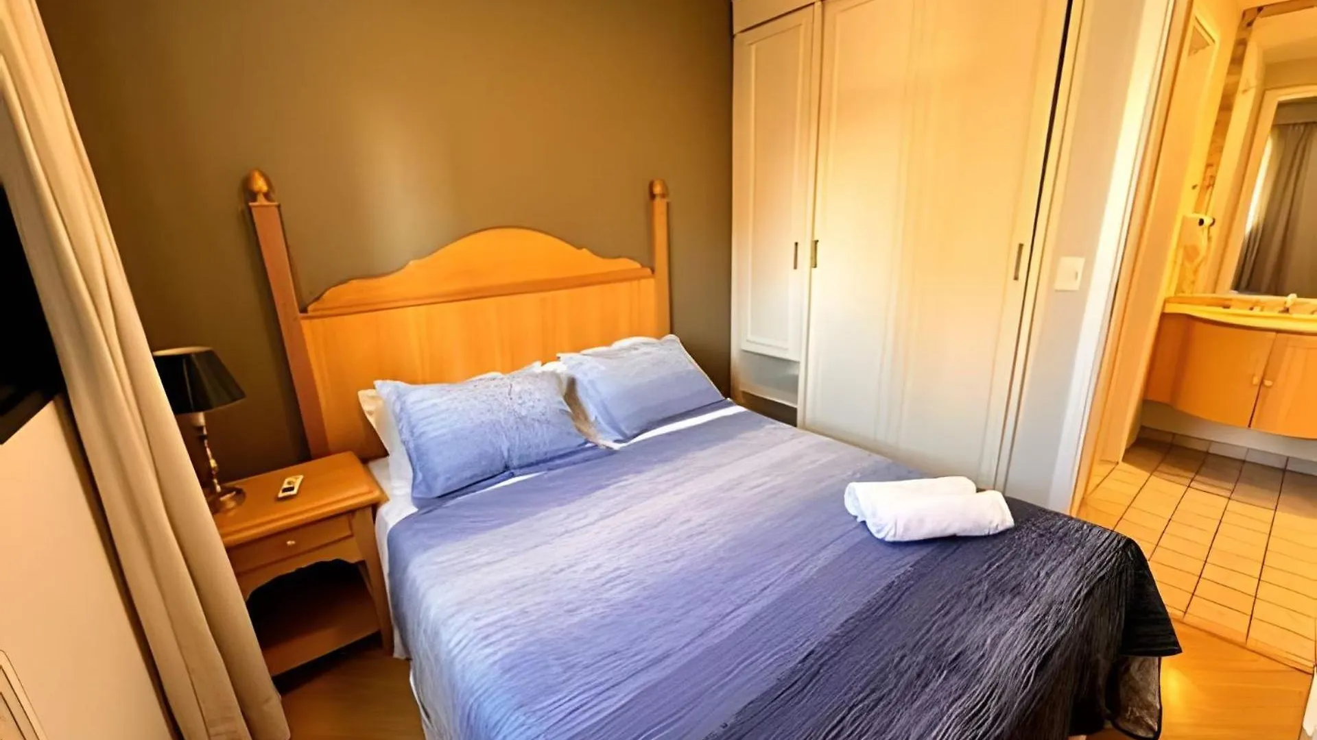 Flats Em Moema: Metro, Wifi, Ar E Manobrista Apartment Sao Paulo