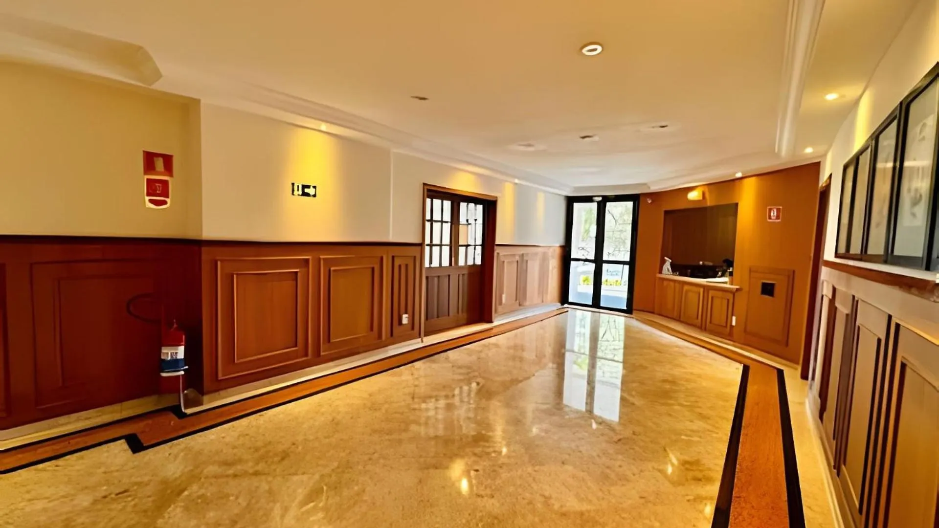 Flats Em Moema: Metro, Wifi, Ar E Manobrista Apartment Sao Paulo