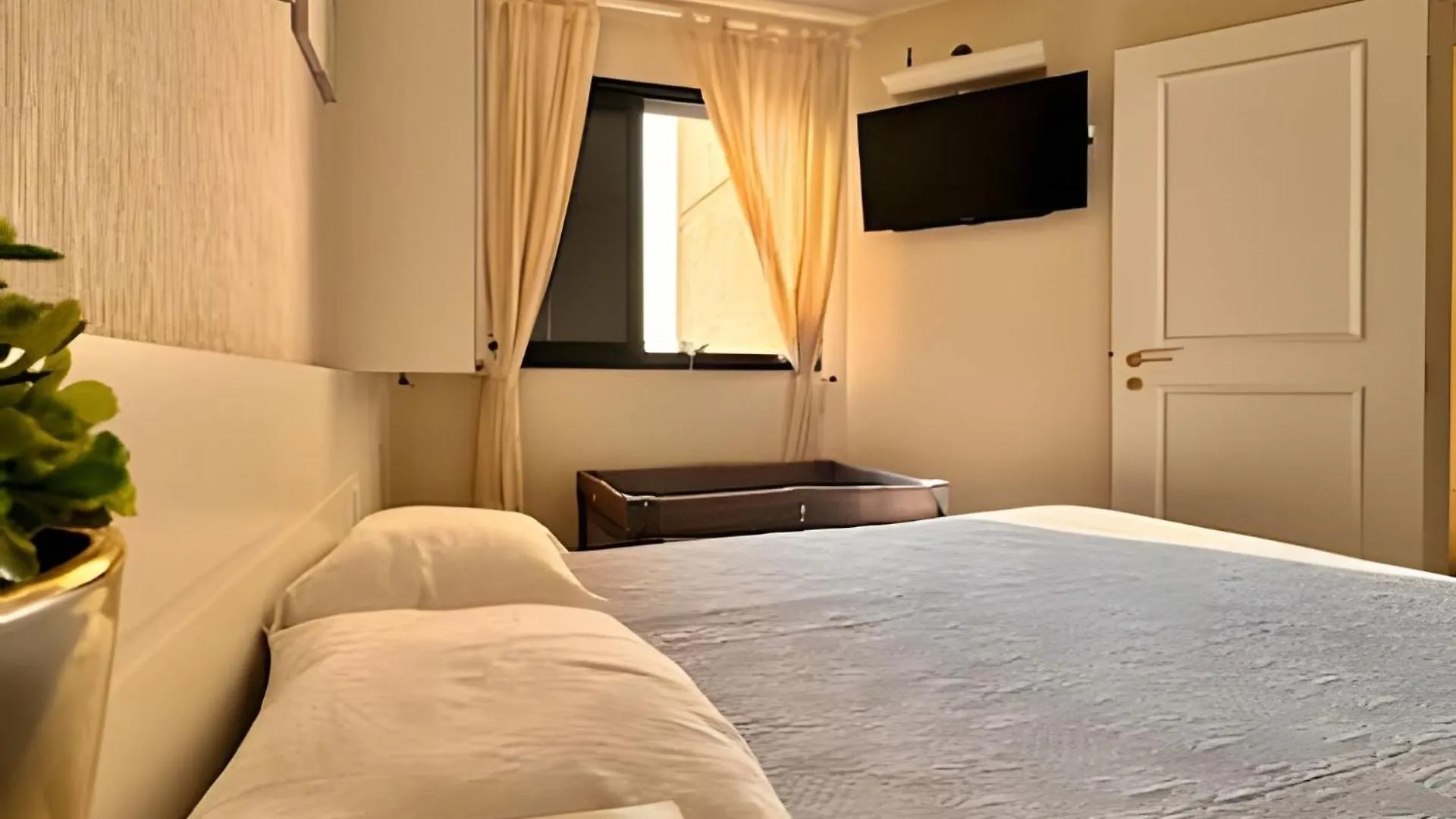 Flats Em Moema: Metro, Wifi, Ar E Manobrista Apartment Sao Paulo