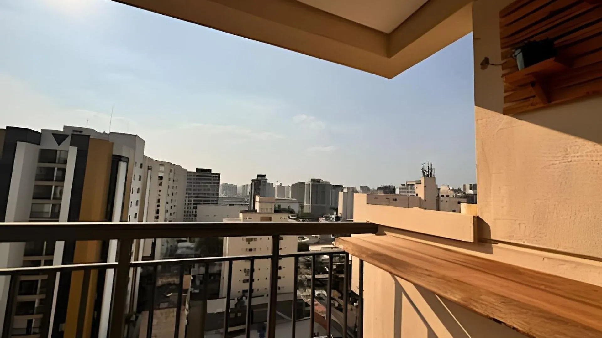 Flats Em Moema: Metro, Wifi, Ar E Manobrista Apartment Sao Paulo