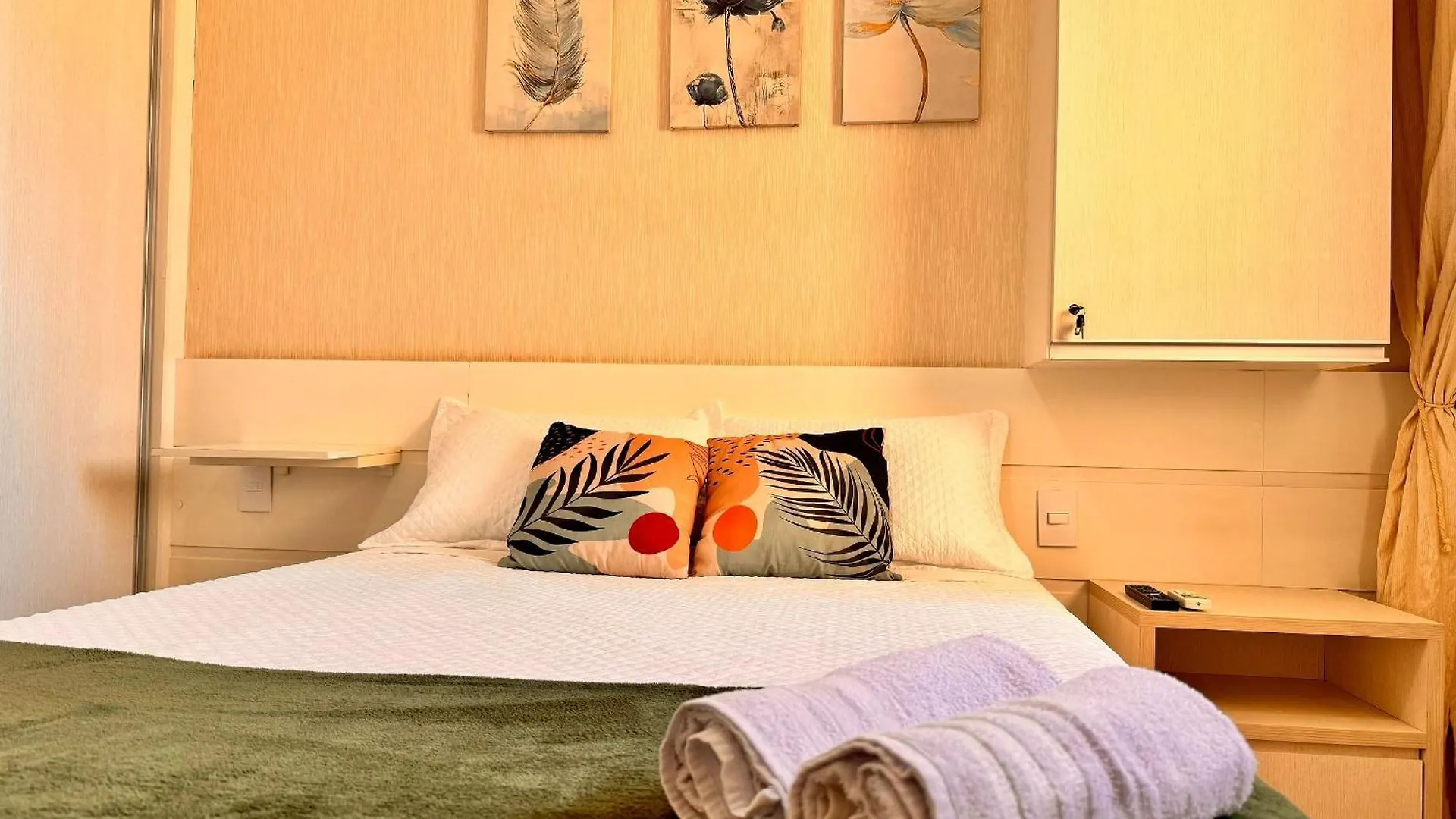 Flats Em Moema: Metro, Wifi, Ar E Manobrista Apartment Sao Paulo